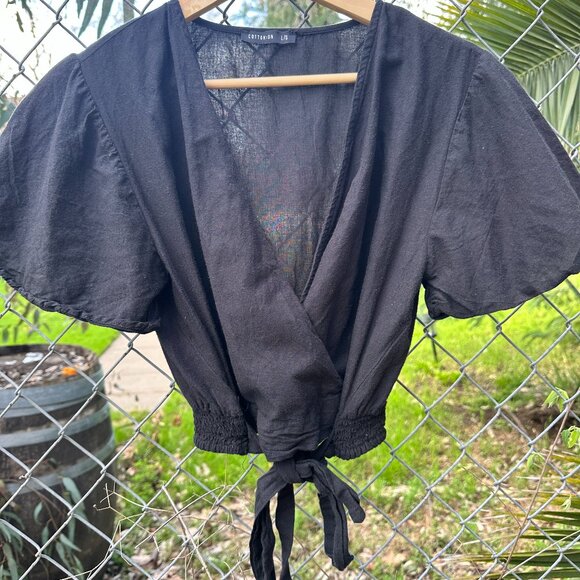 Cotton On Tops - Cotton On Black Wrap Top with Short Sleeves Crop L